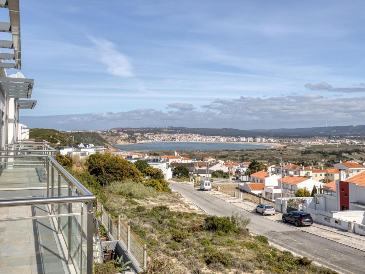 Modern Holiday Home In Salir Do Porto With Swimming Pool Salir de Porto Eksteriør billede