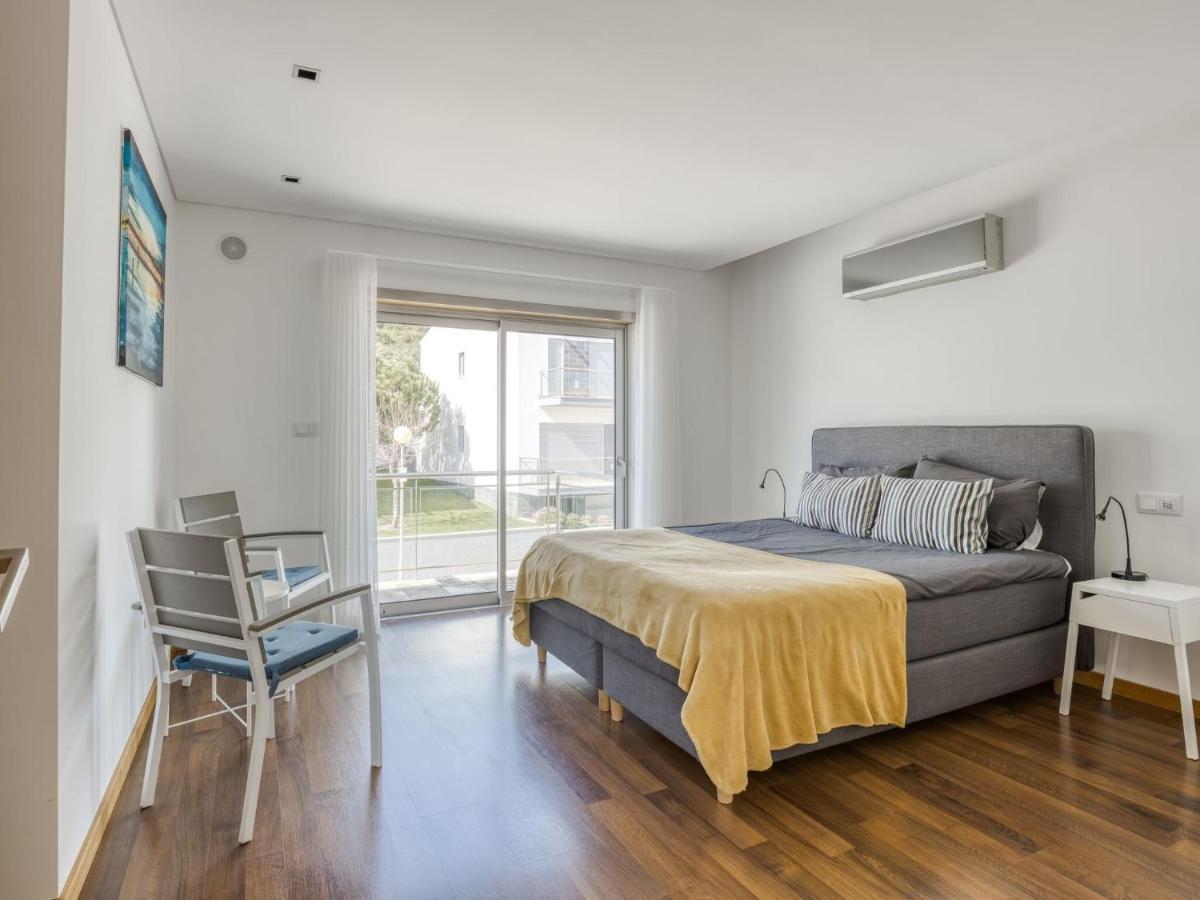 Modern Holiday Home In Salir Do Porto With Swimming Pool Salir de Porto Eksteriør billede