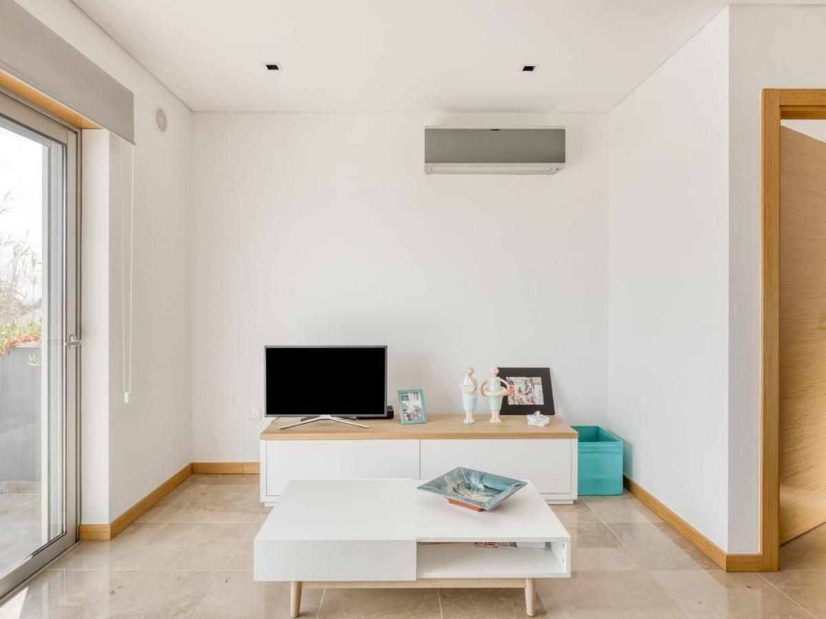 Modern Holiday Home In Salir Do Porto With Swimming Pool Salir de Porto Værelse billede